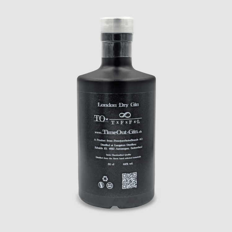 ZSC Club 21 Edition TimeOut Gin black bottle, handcrafted premium gin for cocktails and enjoyment.