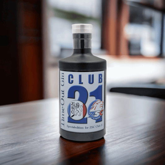 ZSC Club 21 Edition TimeOut Gin bottle on a wooden table, showcasing Swiss handcrafted premium gin quality.